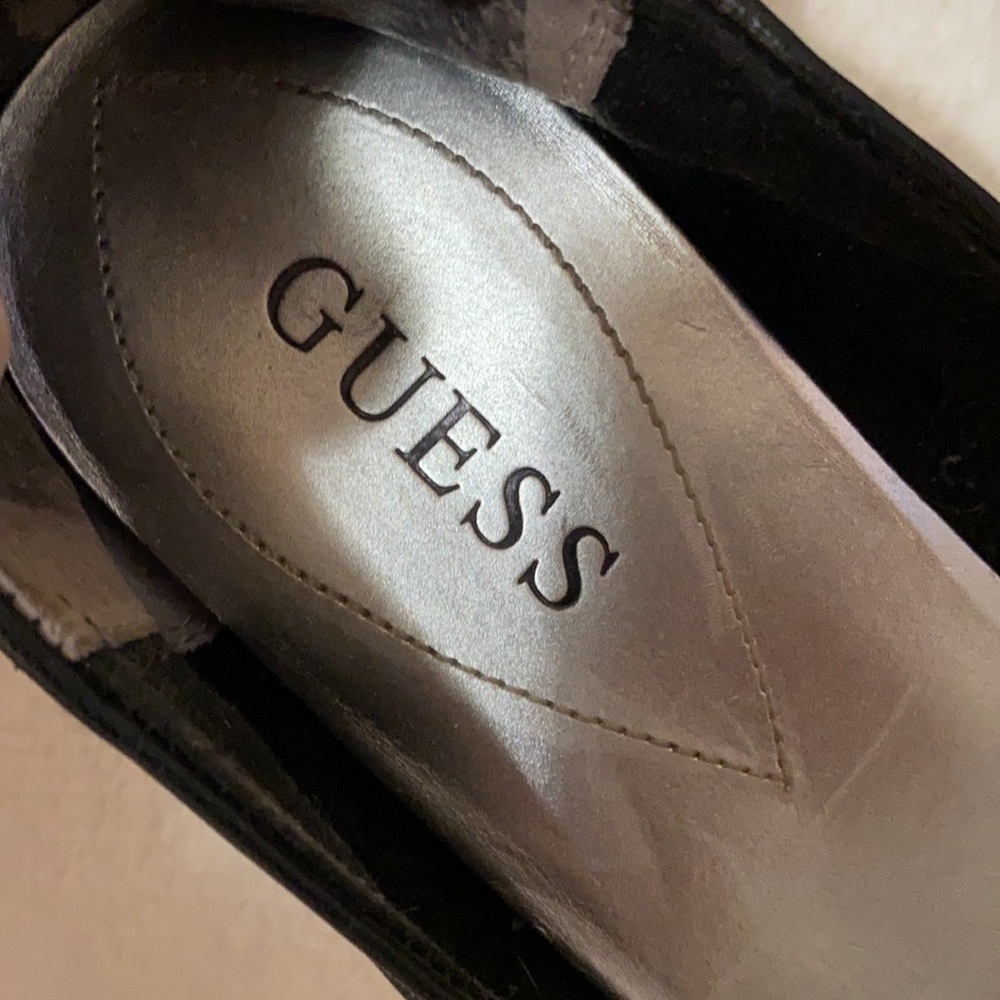 Guess Heels - Picture 9 of 11